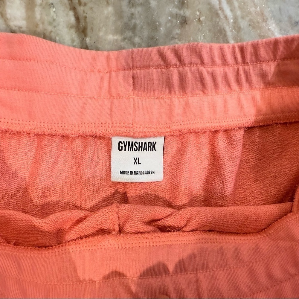 Men’s GYMSHARK Lift Shorts- 7in. Coral- Size XL - Picture 3 of 5